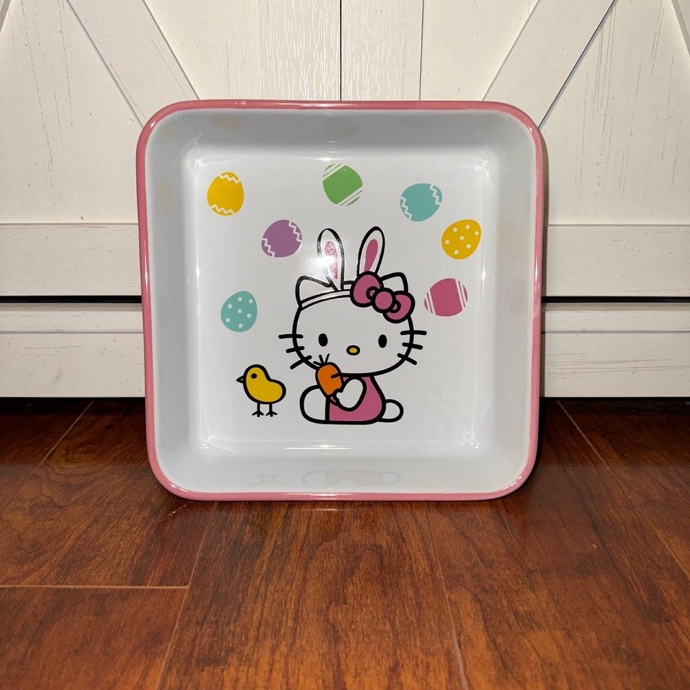 Hello Kitty Easter Baking Dish - Picture 5 of 5